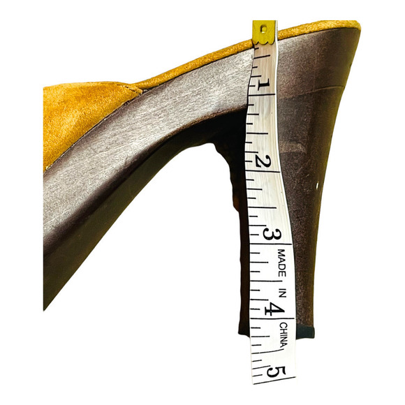 COLIN Stuart Tan Suede Open Toe Mules Flower Accent Women’s Size 10 - Picture 9 of 9